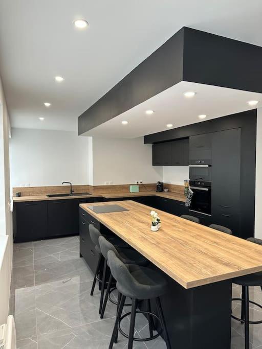 Appartement Lahoucine Boulogne-sur-Mer Bagian luar foto